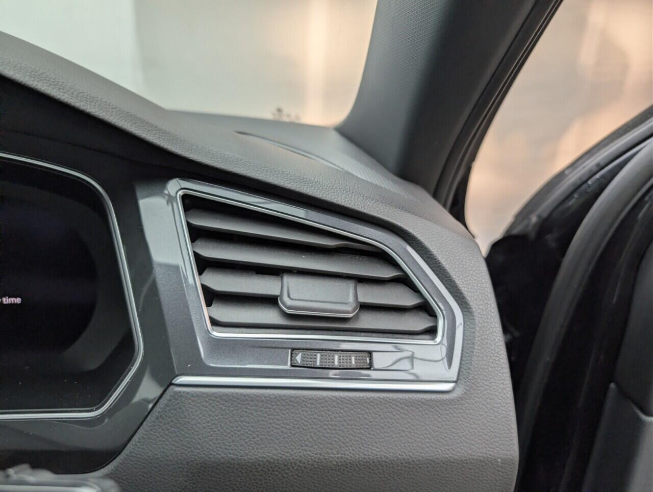 Used Volkswagen Tiguan 2019 for sale - 76964948: Photo 21