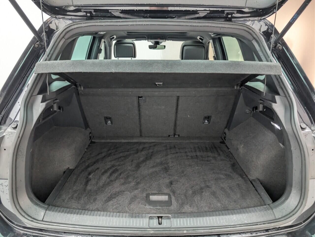 Used Volkswagen Tiguan 2019 for sale - 76964948: Photo 27