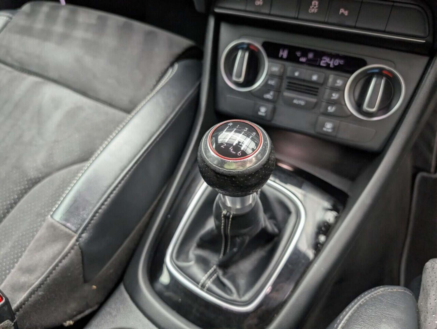 Used Audi Q3 2017 for sale - 77713169: Photo 15