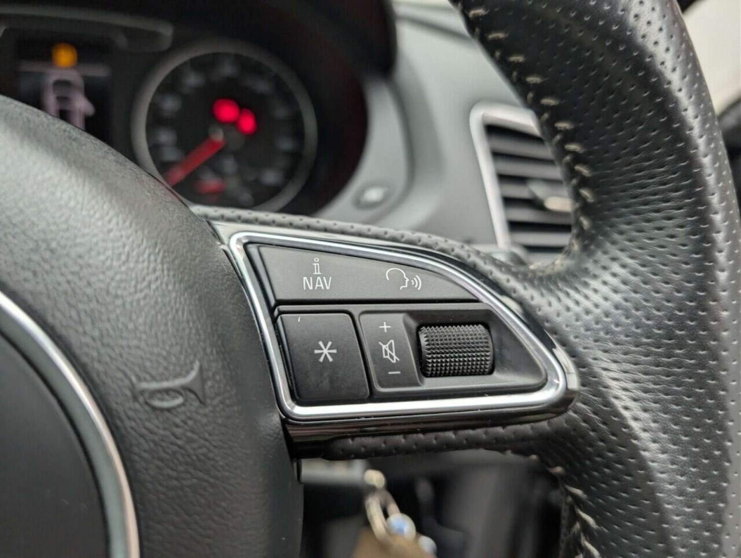 Used Audi Q3 2017 for sale - 77713169: Photo 18