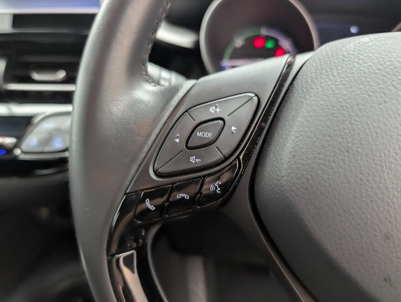 Used Toyota C-HR 2022 for sale - 76424726: Photo 19