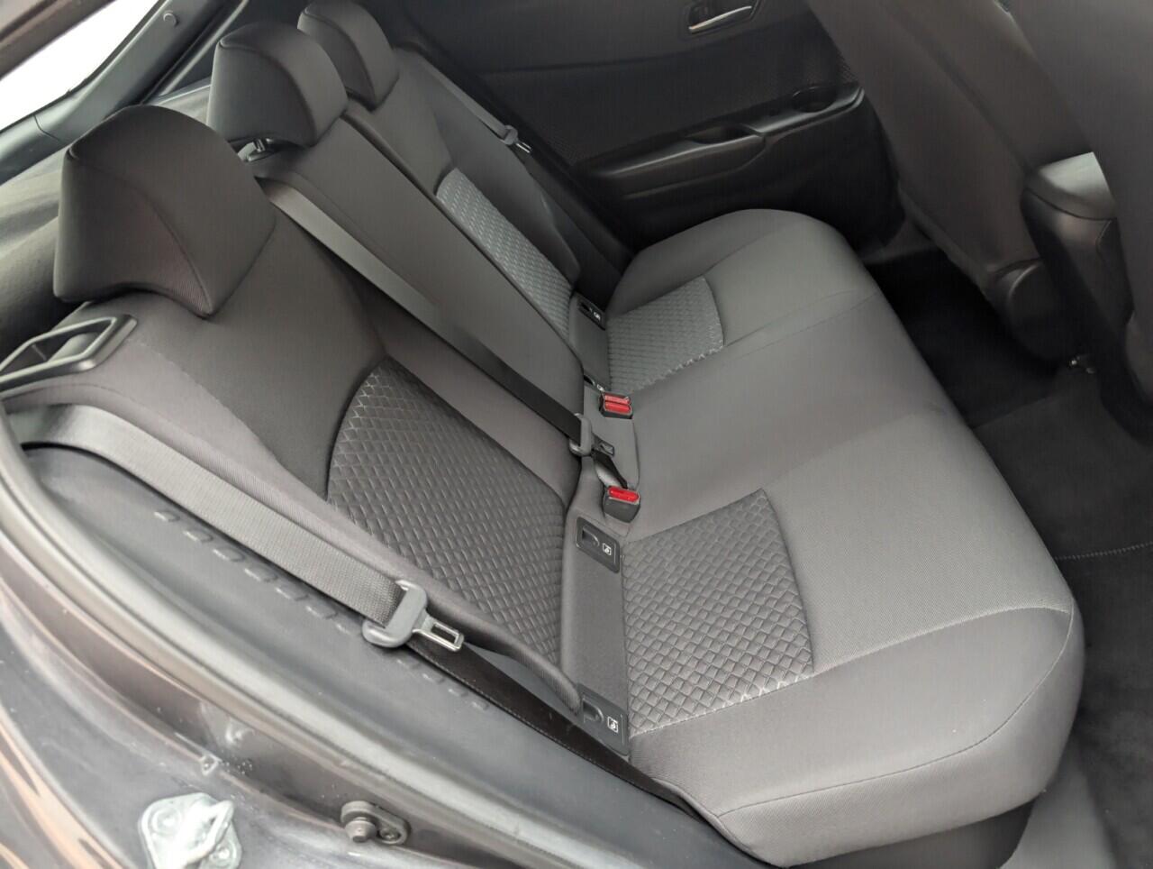 Used Toyota C-HR 2022 for sale - 76424726: Photo 25