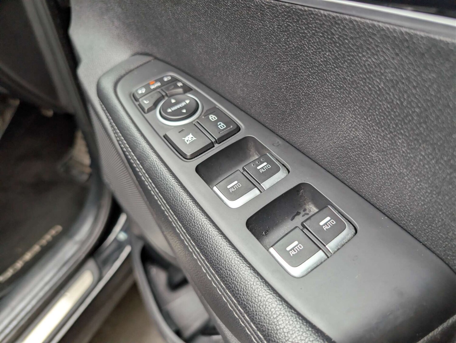 Used Kia Sorento 2017 for sale - 78014266: Photo 26