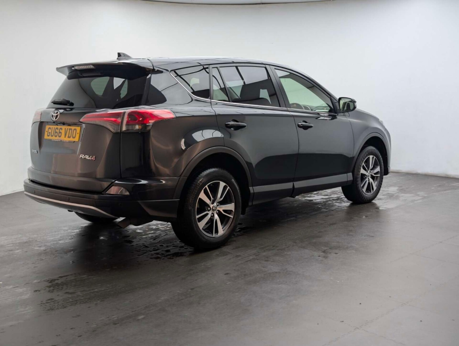 Used Toyota RAV4 2016 for sale - 77766893: Photo 10