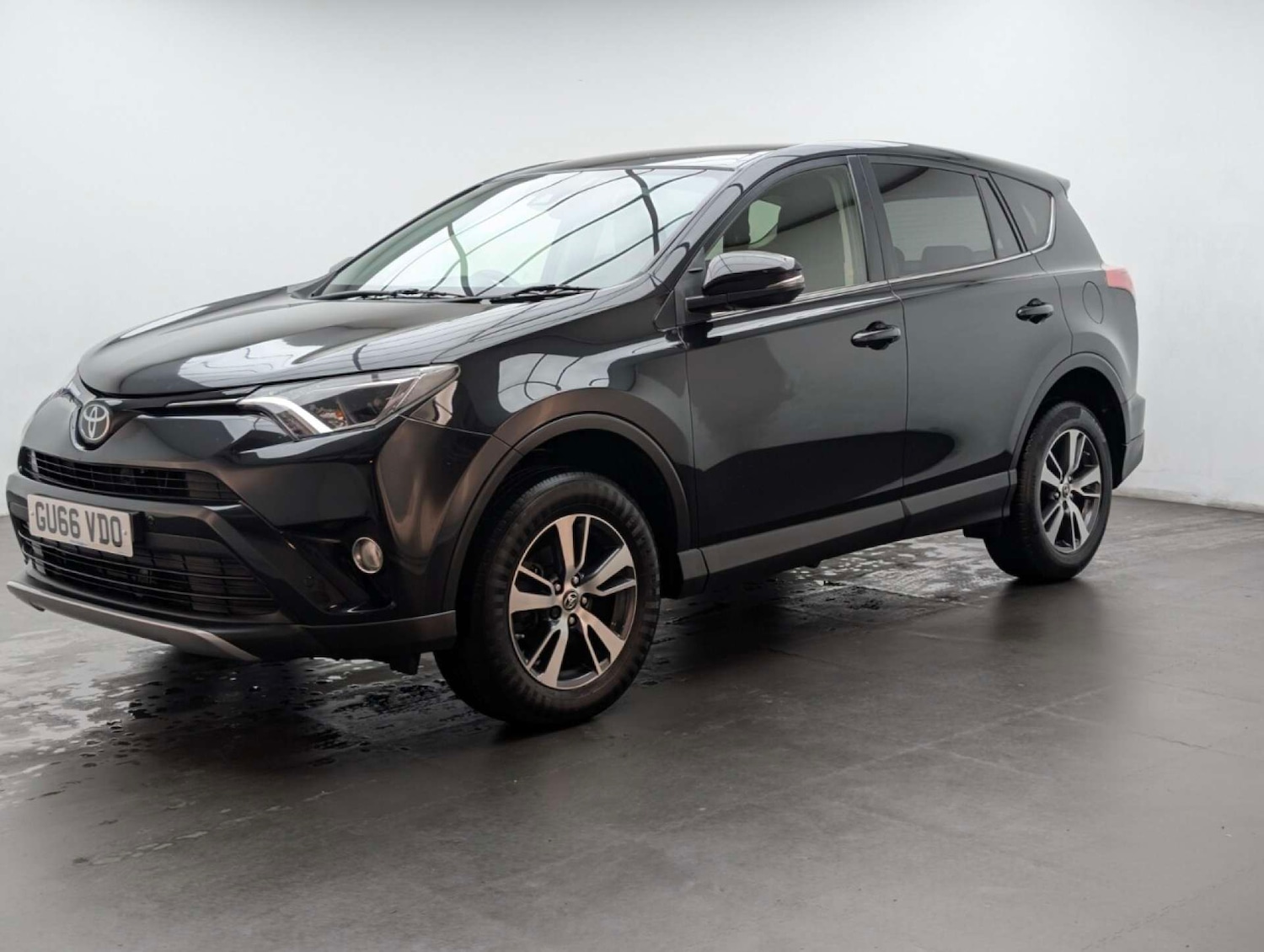 Used Toyota RAV4 2016 for sale - 77766893: Photo 6