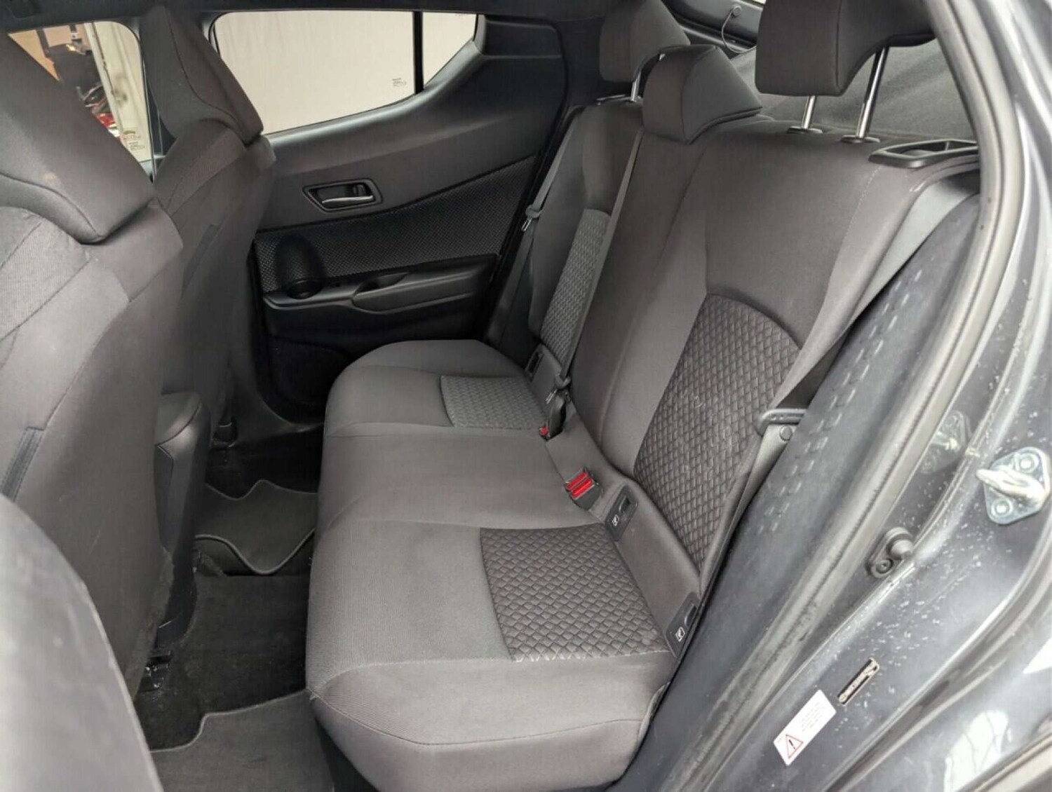 Used Toyota C-HR 2023 for sale - 77714198: Photo 25