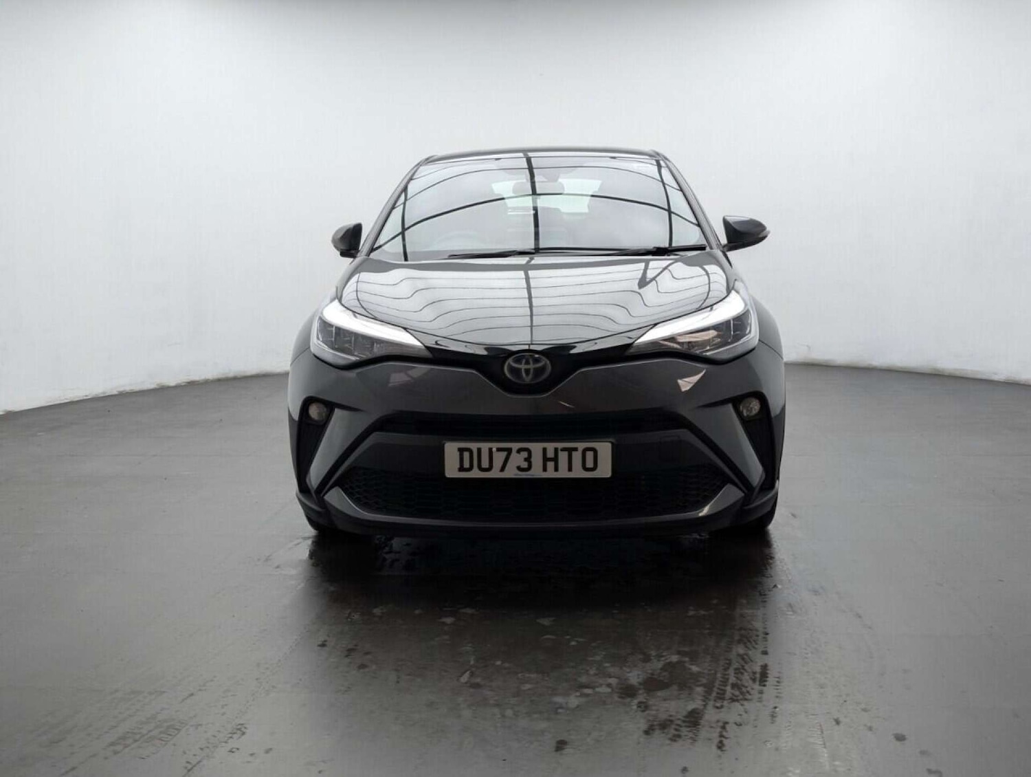 Used Toyota C-HR 2023 for sale - 77714198: Photo 3