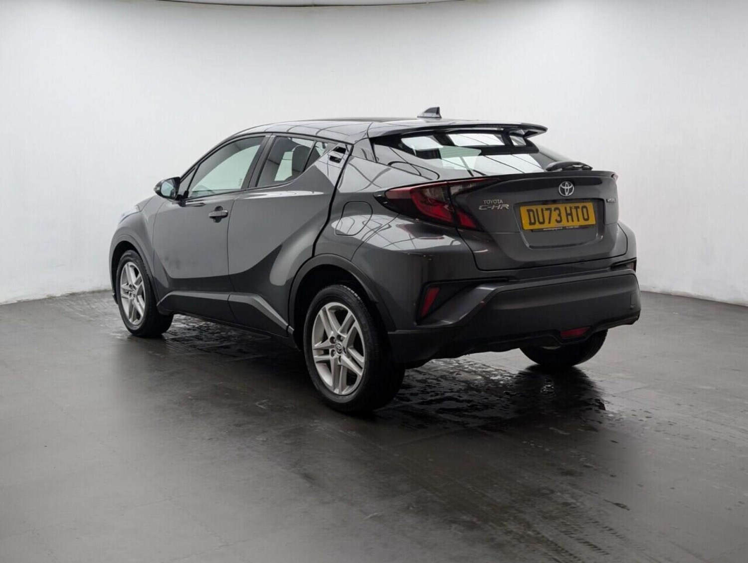 Used Toyota C-HR 2023 for sale - 77714198: Photo 6