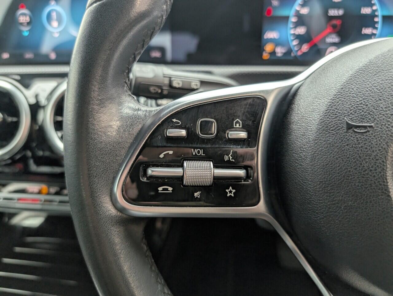 Used Mercedes-Benz A-Class 2018 for sale - 76424811: Photo 18