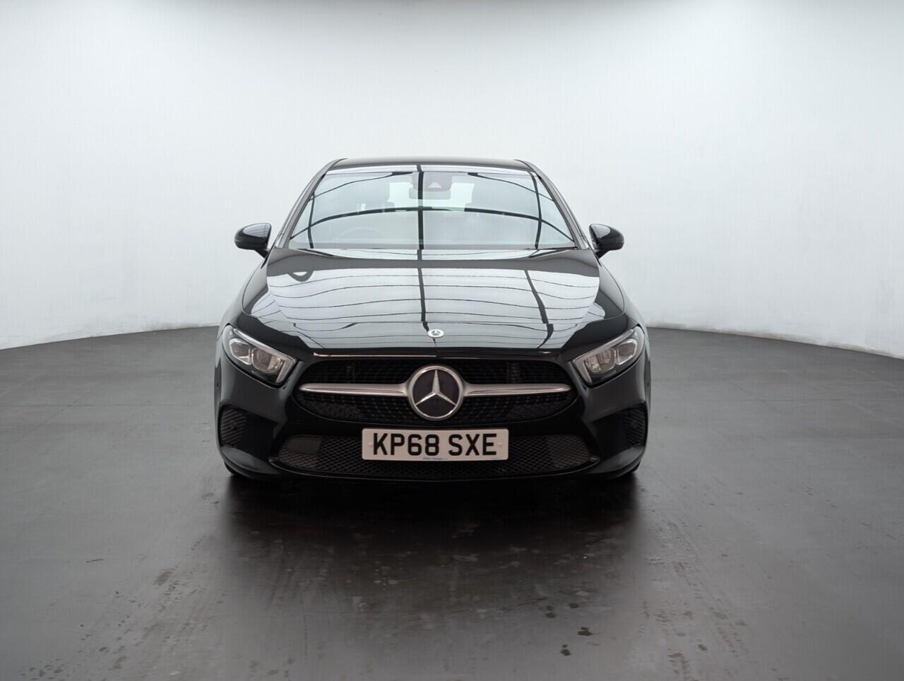 Used Mercedes-Benz A-Class 2018 for sale - 76424811: Photo 3