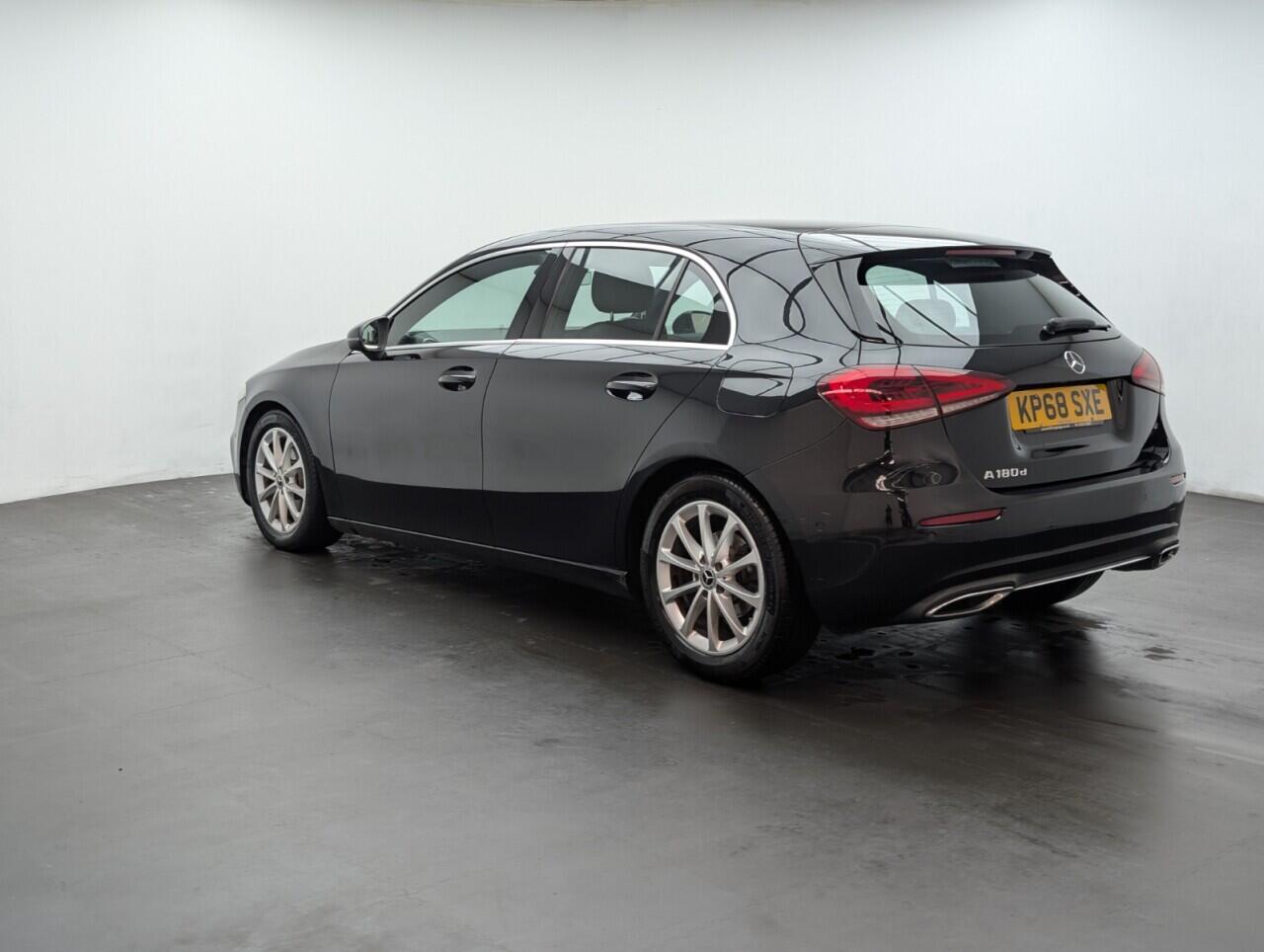 Used Mercedes-Benz A-Class 2018 for sale - 76424811: Photo 6