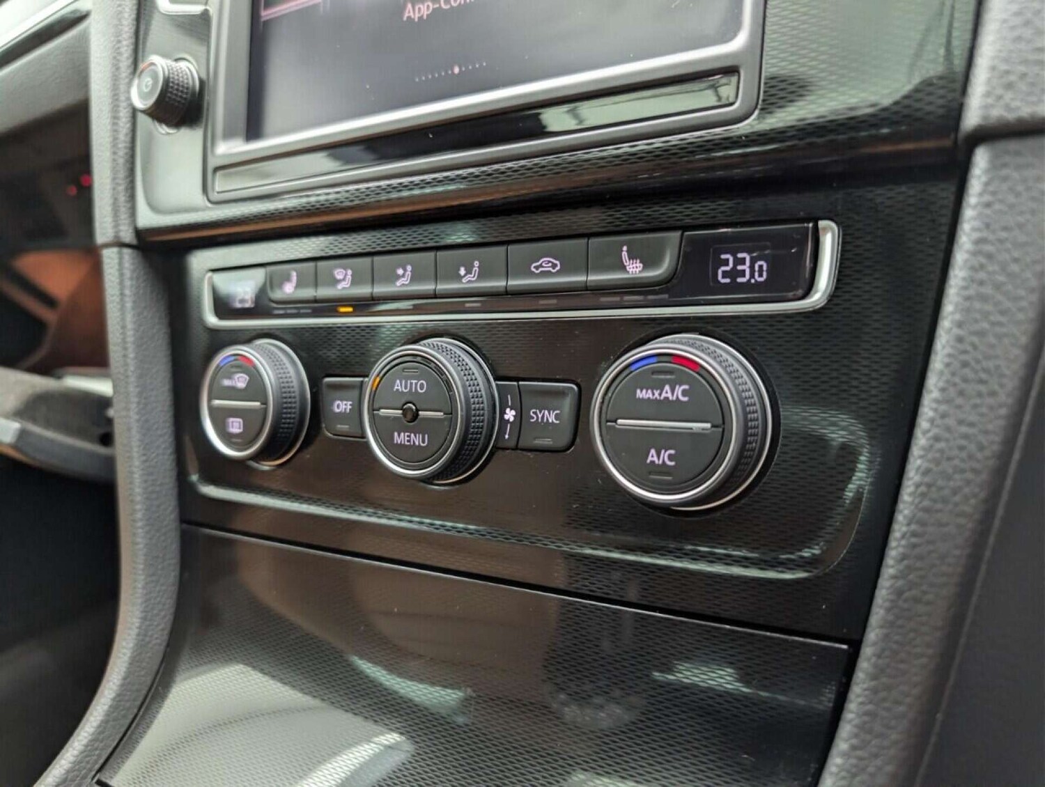 Used Volkswagen Golf 2016 for sale - 77714153: Photo 15