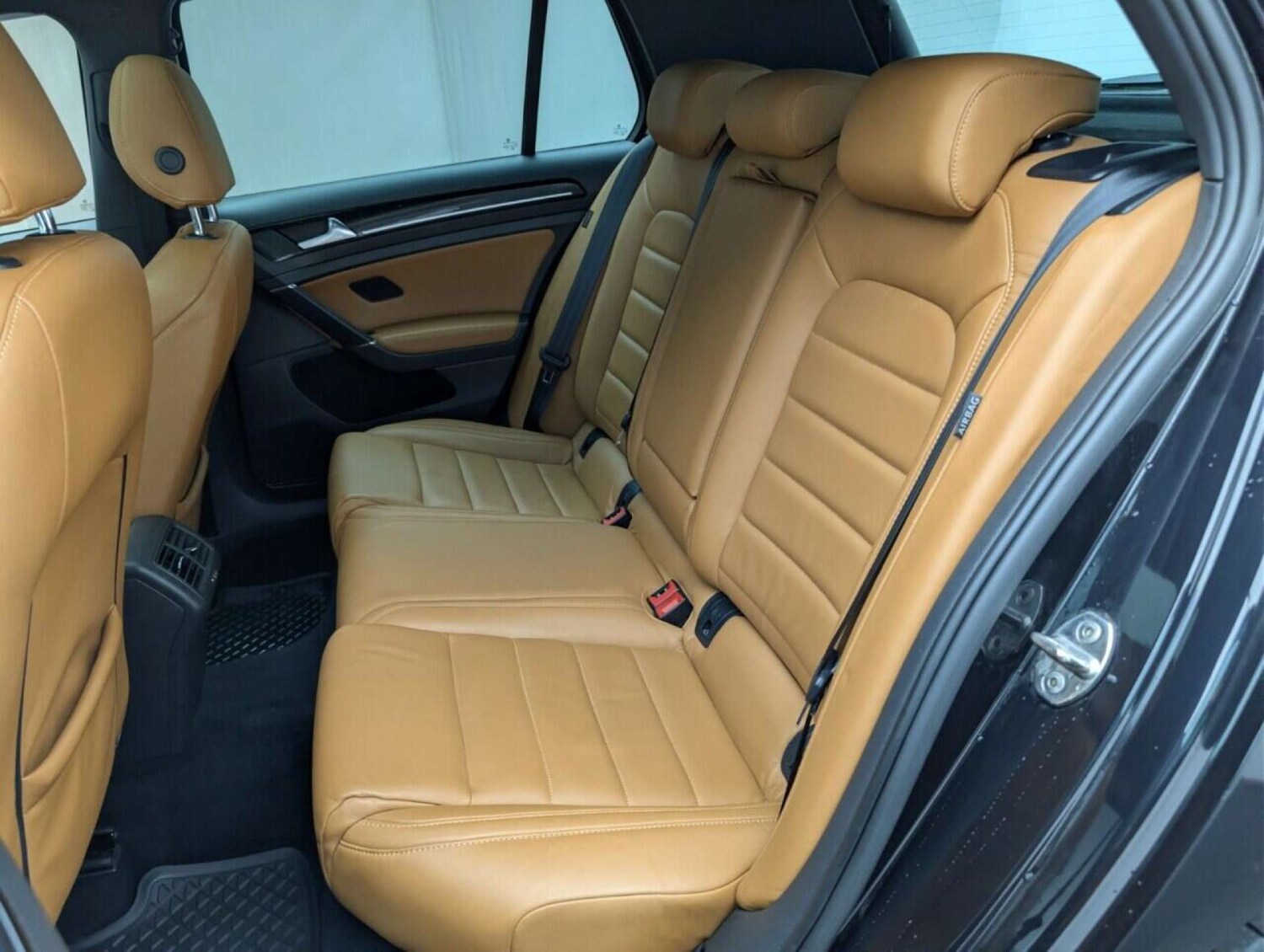 Used Volkswagen Golf 2016 for sale - 77714153: Photo 26