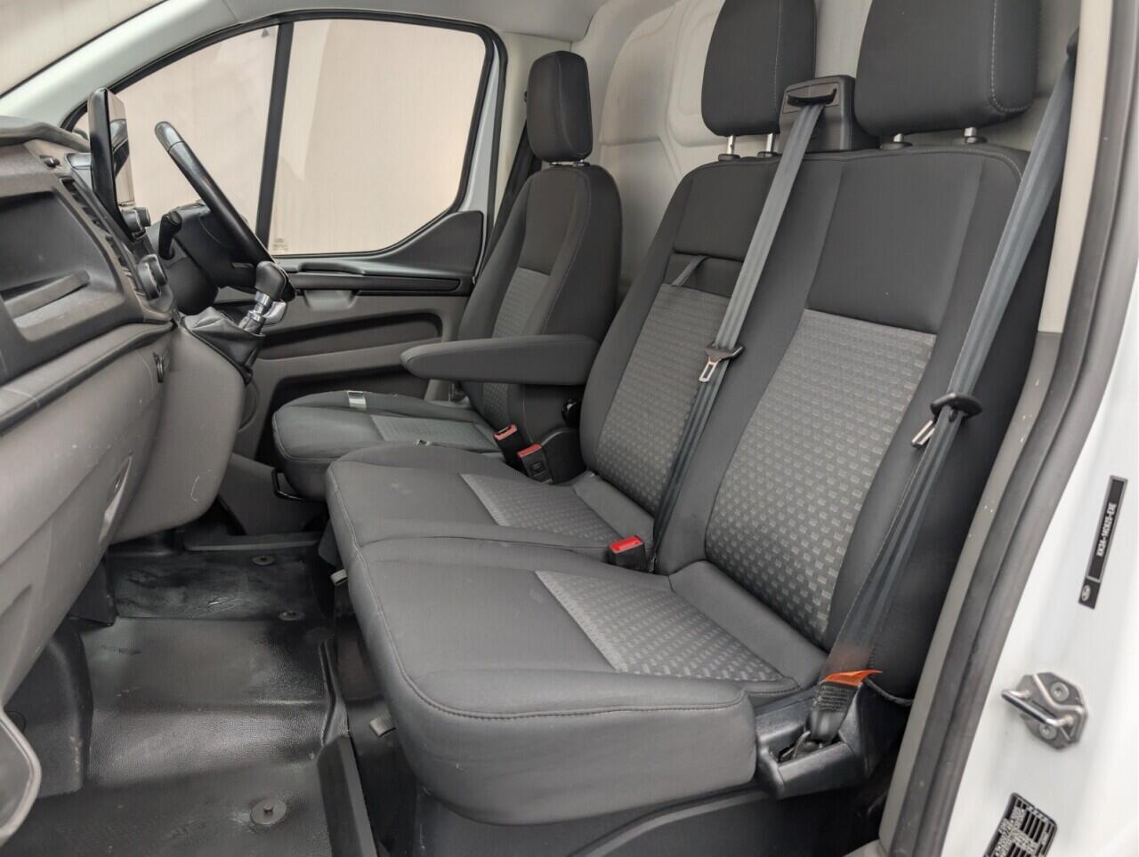 Used Ford Transit Custom 2020 for sale - 76584497: Photo 25