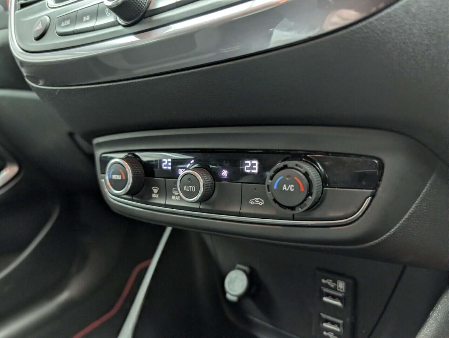 Used Vauxhall Crossland X 2018 for sale - 77714212: Photo 15