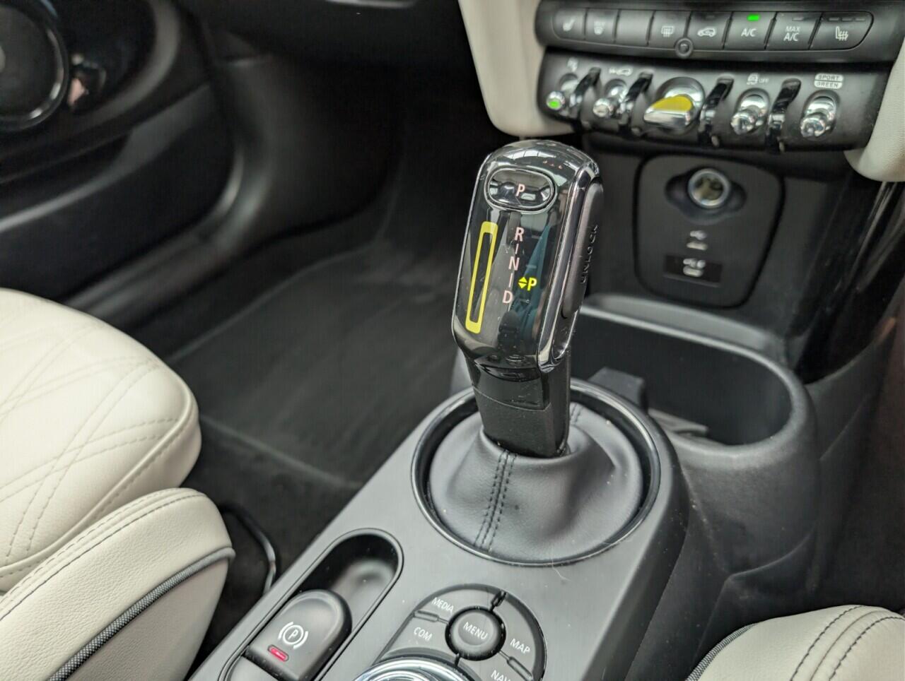 Used MINI Hatch 2021 for sale - 77120185: Photo 17