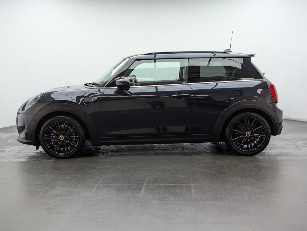 Used MINI Hatch 2021 for sale - 77120185: Photo 5