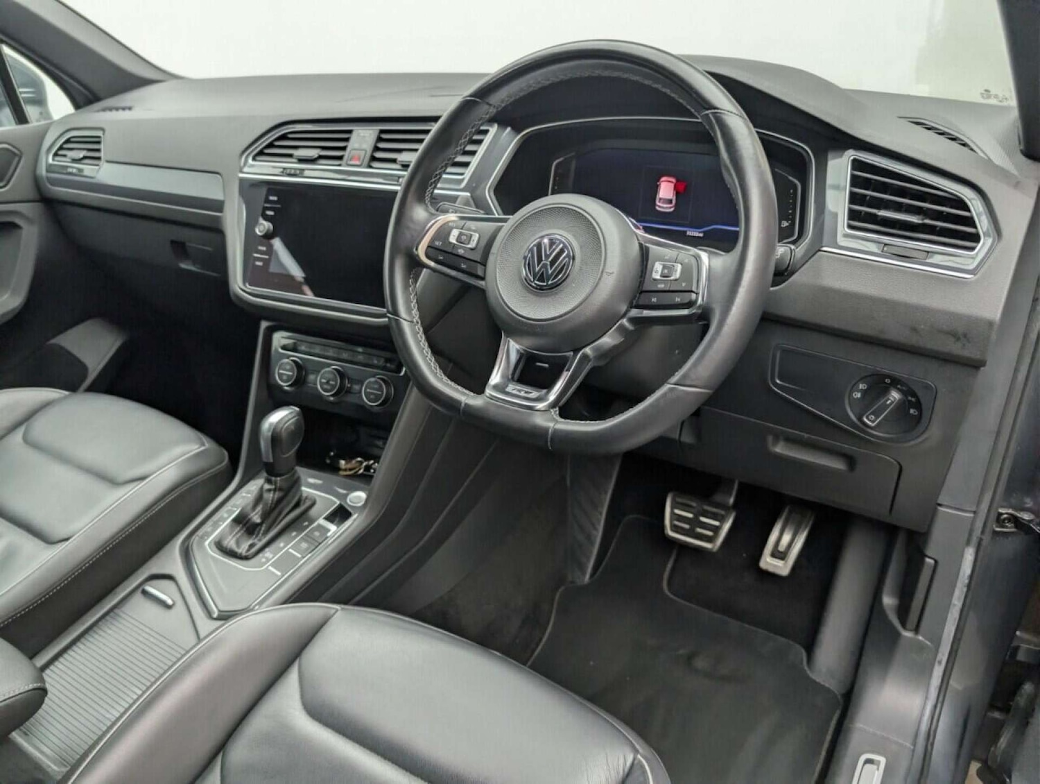 Used Volkswagen Tiguan 2020 for sale - 77714776: Photo 11