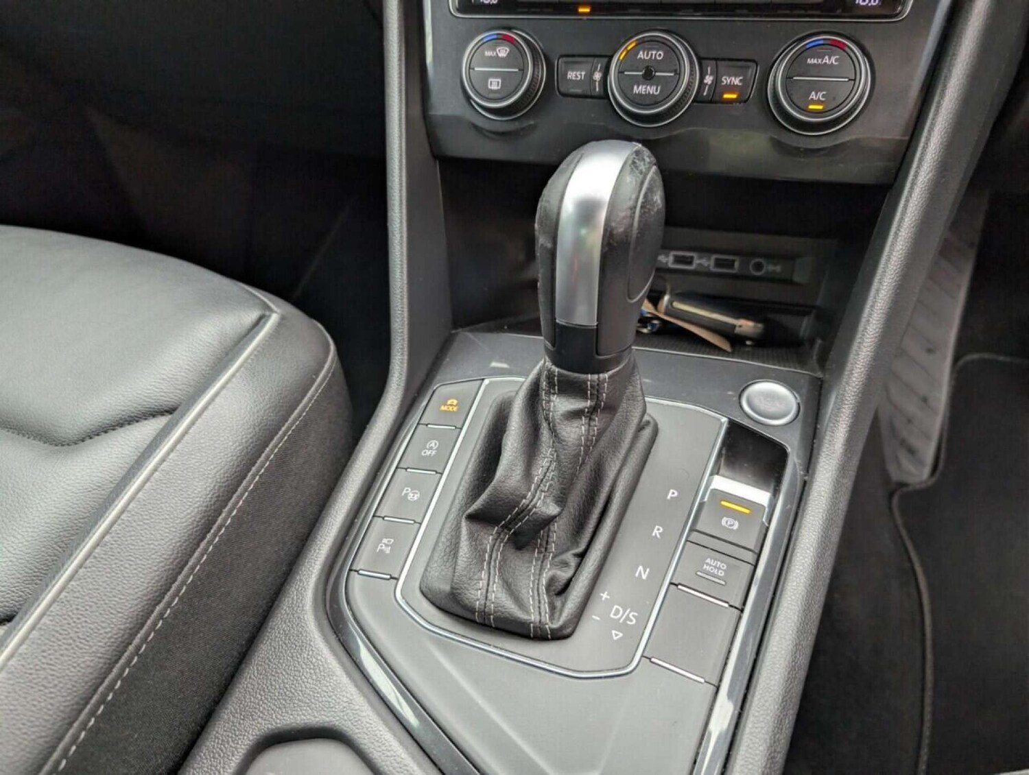 Used Volkswagen Tiguan 2020 for sale - 77714776: Photo 16