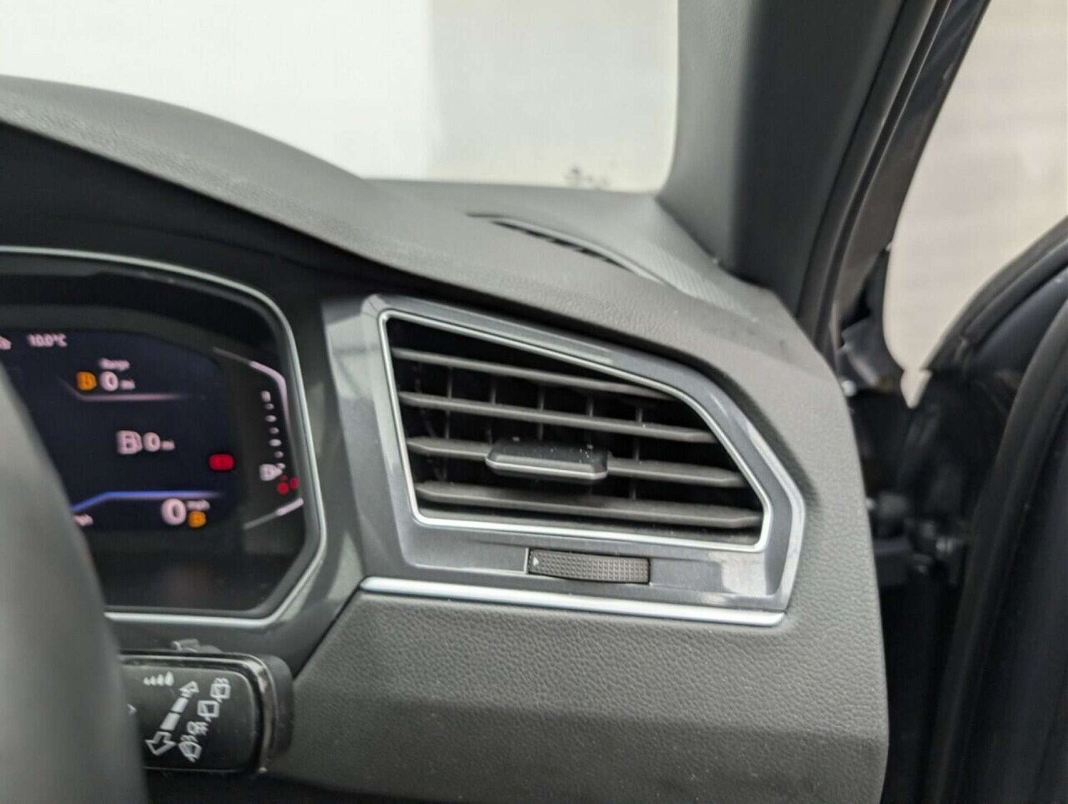 Used Volkswagen Tiguan 2020 for sale - 77714776: Photo 18