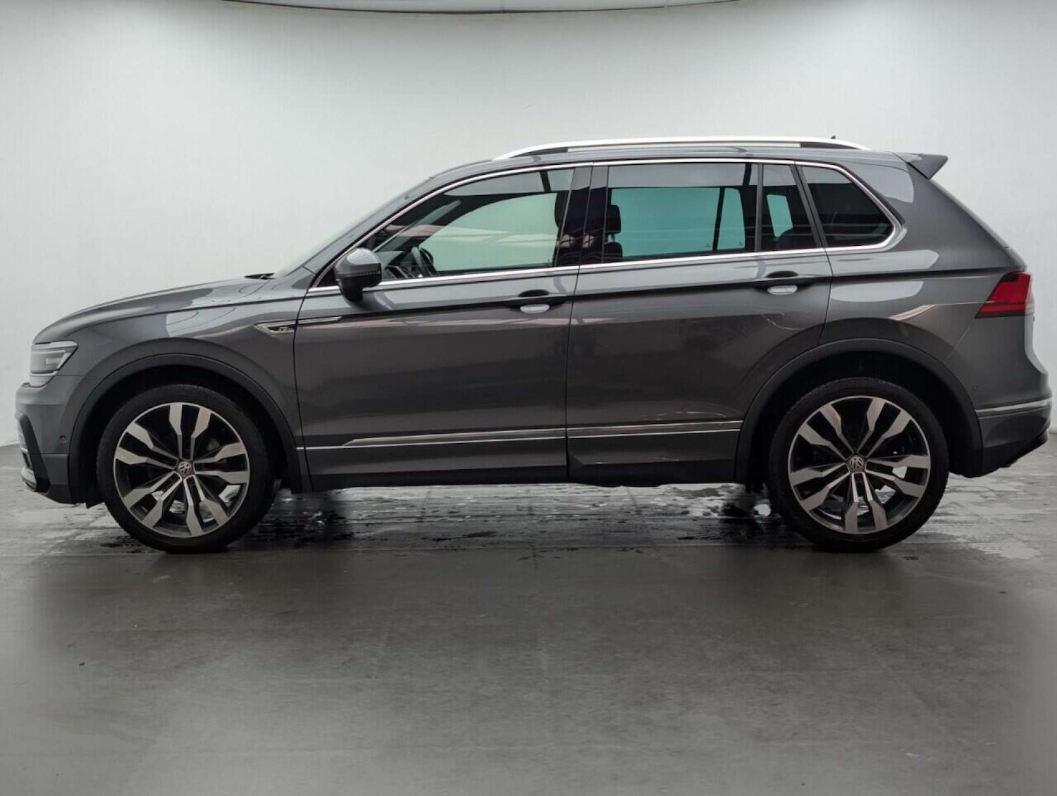 Used Volkswagen Tiguan 2020 for sale - 77714776: Photo 5