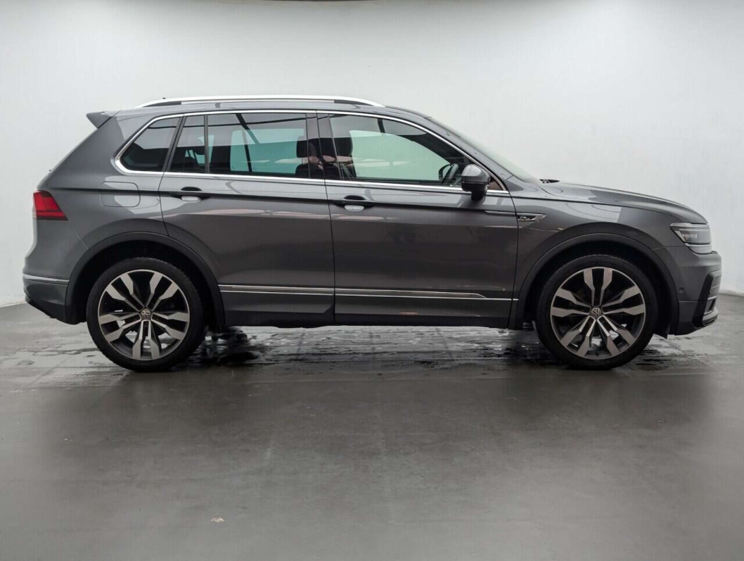 Used Volkswagen Tiguan 2020 for sale - 77714776: Photo 9