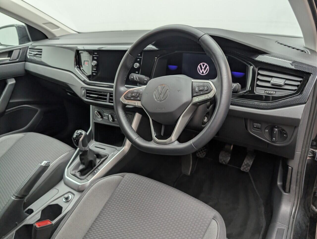 Used Volkswagen Polo 2022 for sale - 76456875: Photo 11