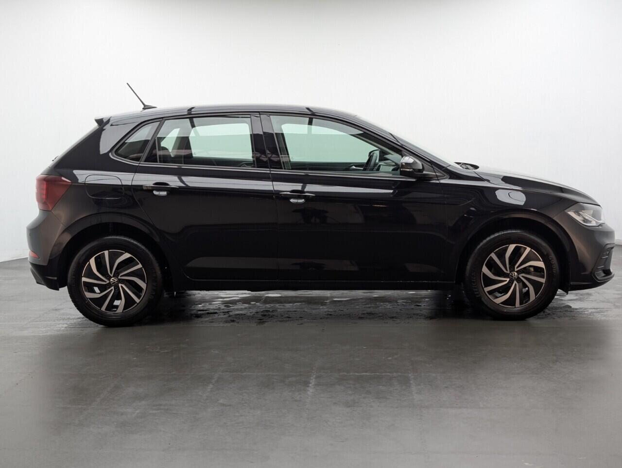 Used Volkswagen Polo 2022 for sale - 76456875: Photo 9