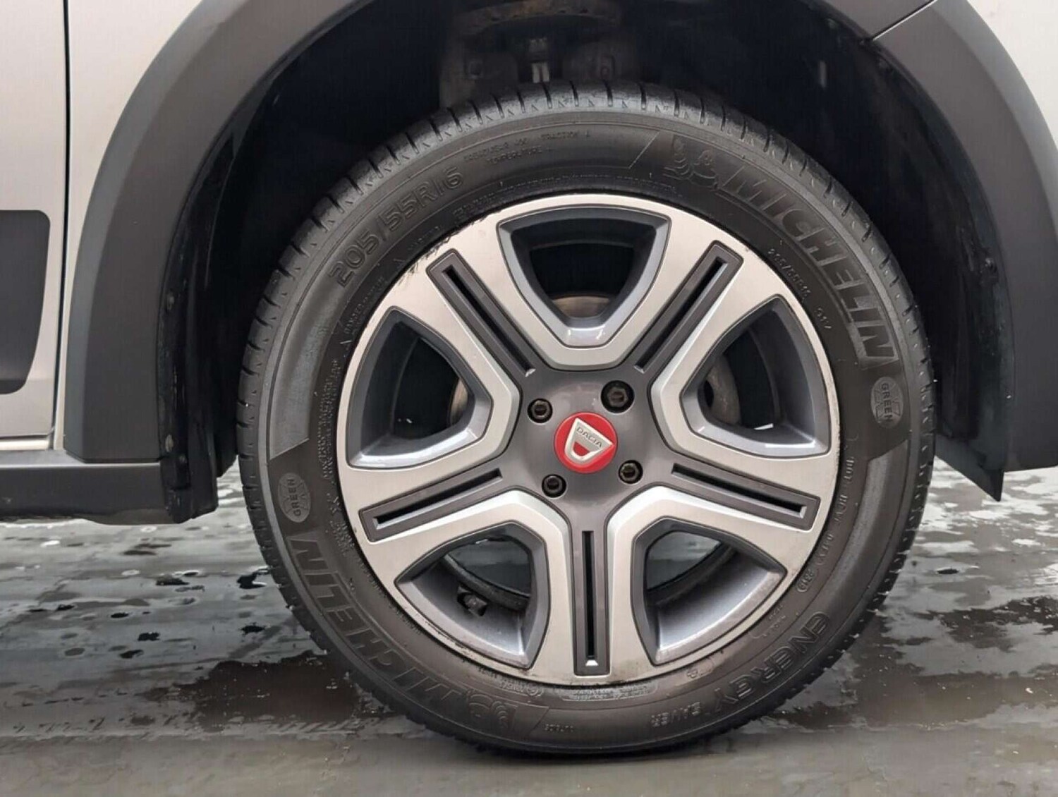 Used Dacia Sandero Stepway 2019 for sale - 77713837: Photo 10