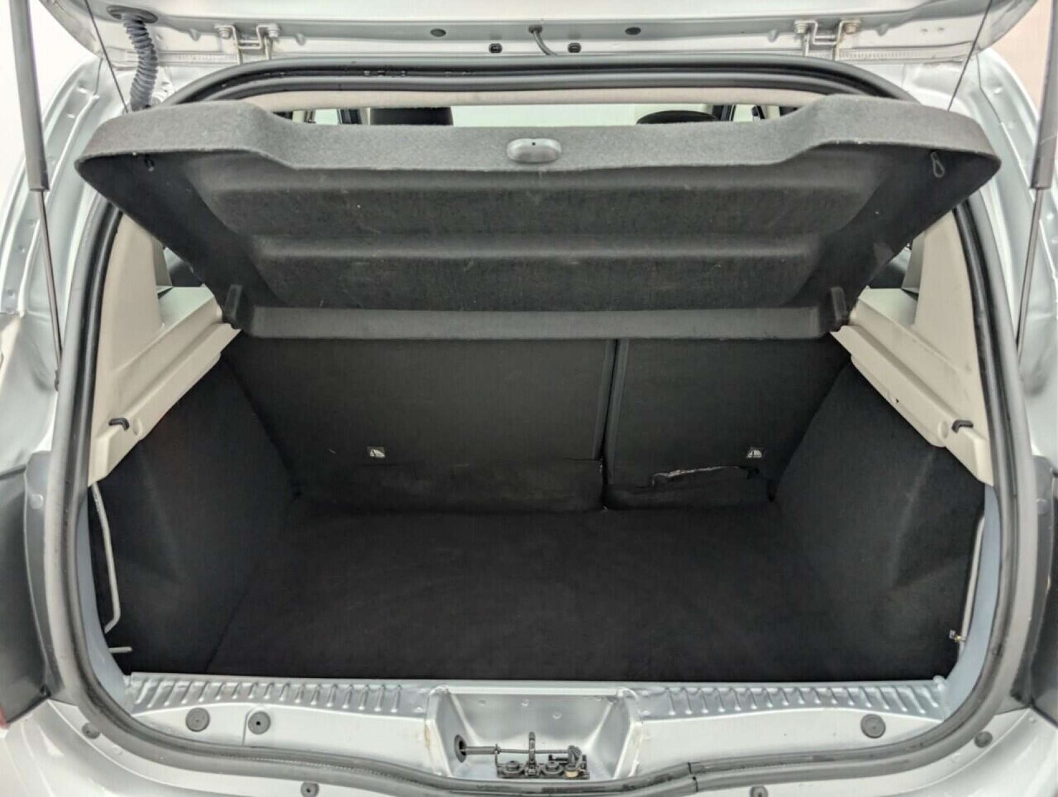 Used Dacia Sandero Stepway 2019 for sale - 77713837: Photo 24