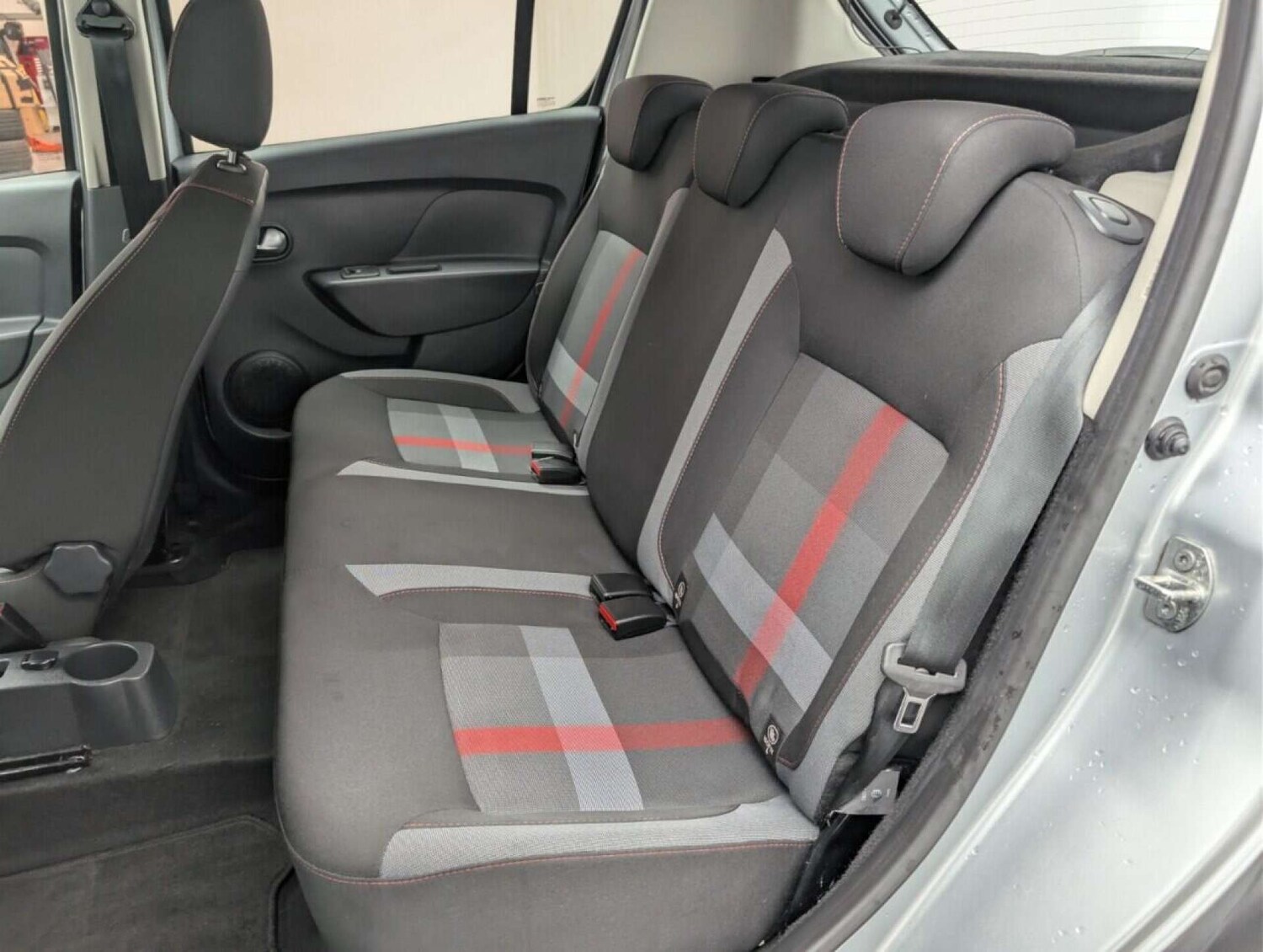 Used Dacia Sandero Stepway 2019 for sale - 77713837: Photo 25