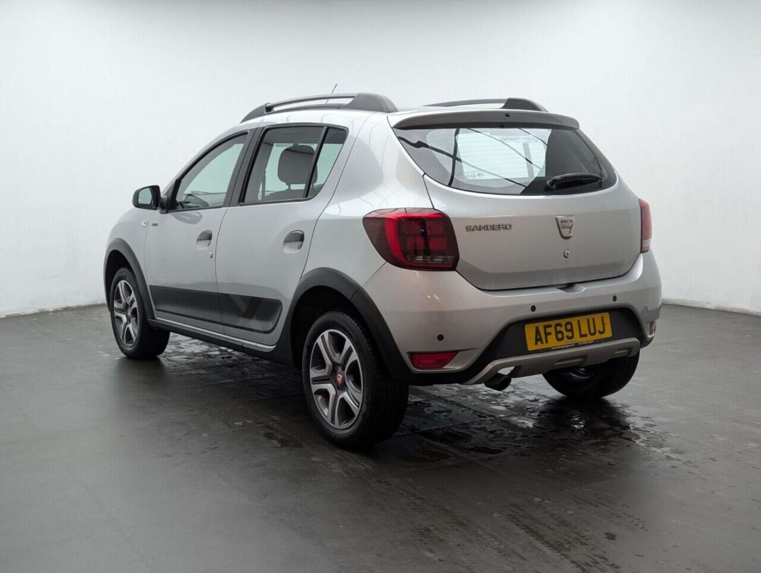 Used Dacia Sandero Stepway 2019 for sale - 77713837: Photo 6