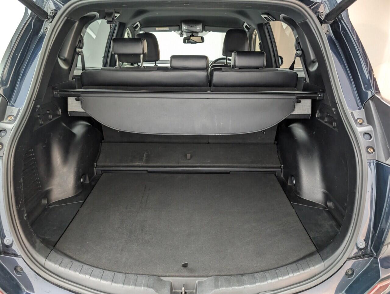 Used Toyota RAV4 2018 for sale - 76659287: Photo 26