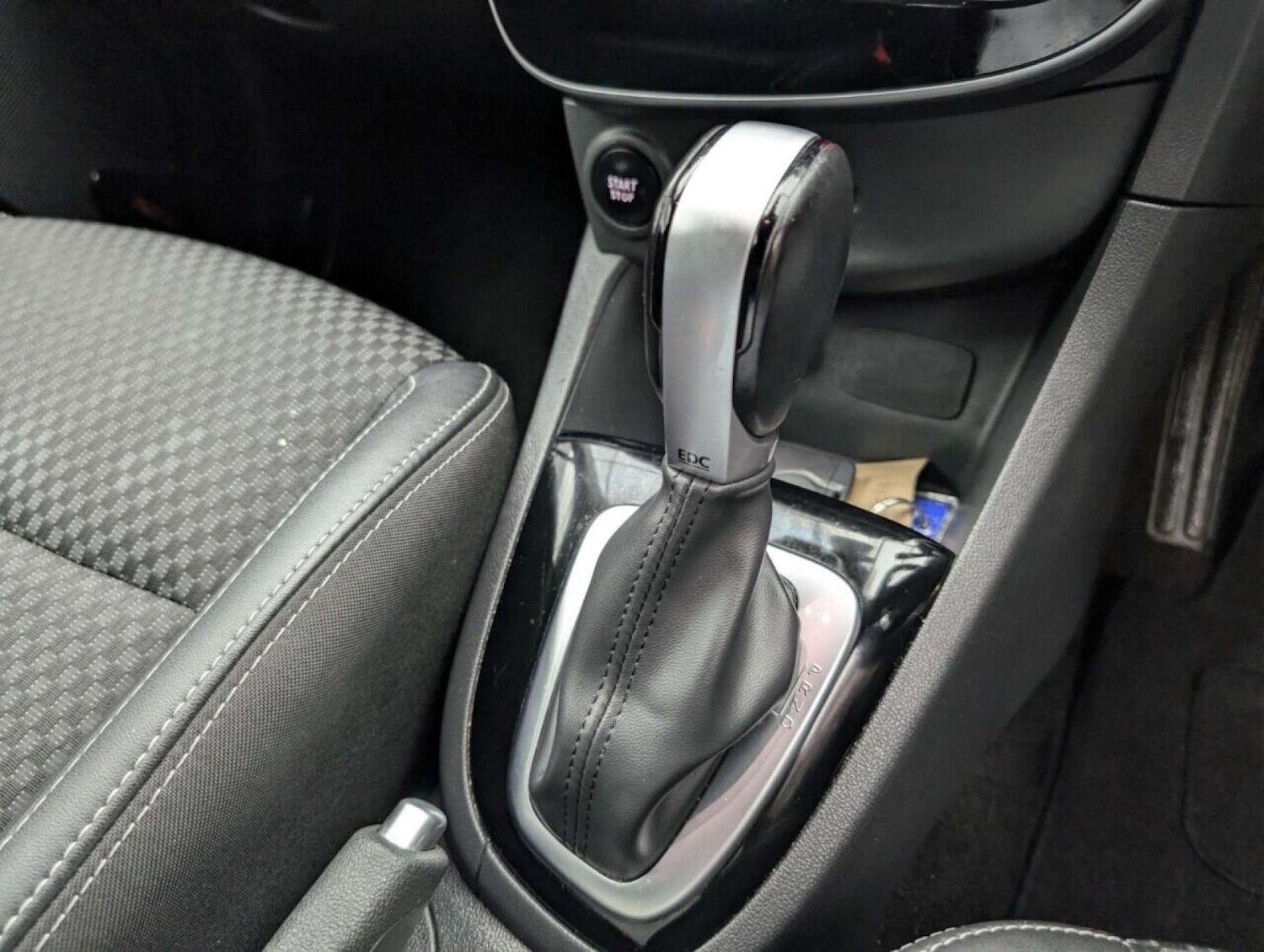 Used Renault Clio 2017 for sale - 77714224: Photo 16