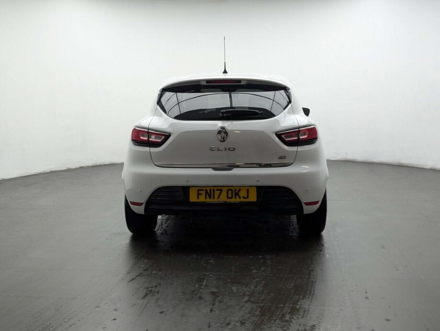 Used Renault Clio 2017 for sale - 77714224: Photo 7