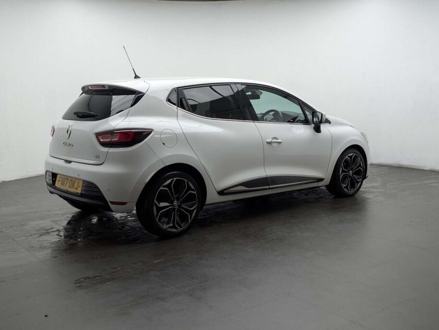 Used Renault Clio 2017 for sale - 77714224: Photo 8