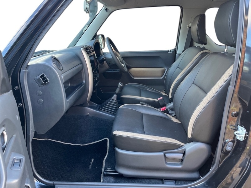 Used Suzuki Jimny for sale - 77311377: Photo 11