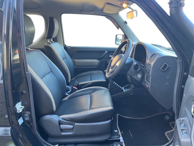 Used Suzuki Jimny for sale - 77311377: Photo 9