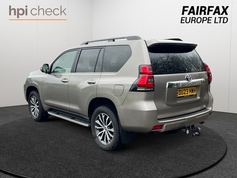 Used Toyota Land Cruiser 2023 for sale - 76596037: Photo 3