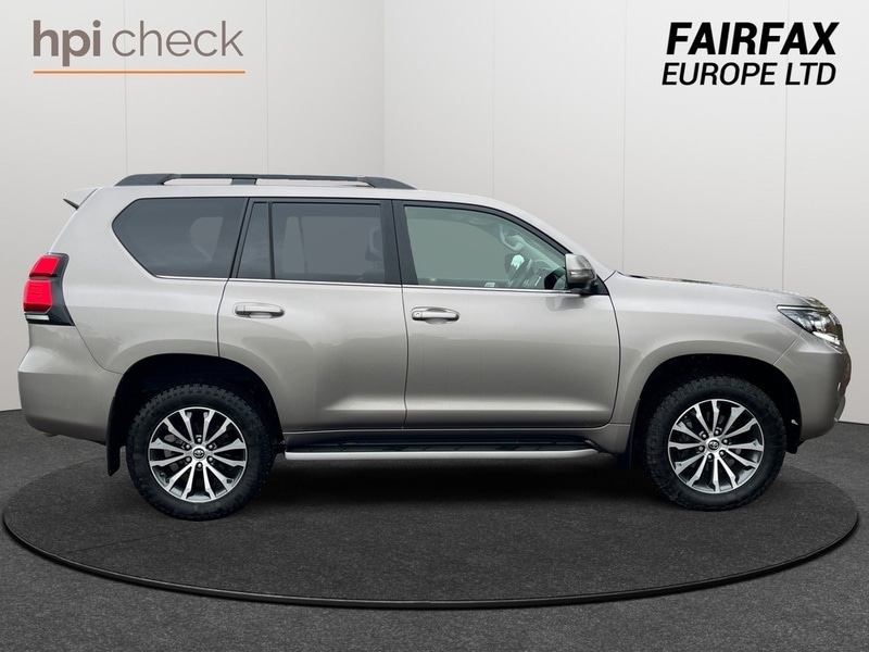 Used Toyota Land Cruiser 2023 for sale - 76596037: Photo 6