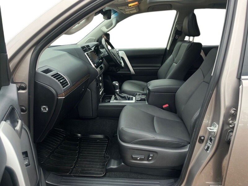 Used Toyota Land Cruiser 2023 for sale - 76596037: Photo 9