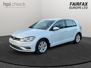Used Volkswagen Golf 2017 for sale - 79142827: Photo