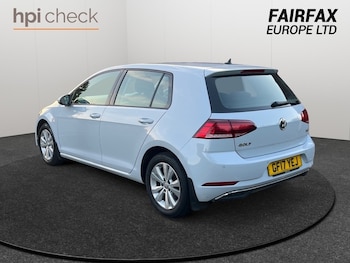 Used Volkswagen Golf 2017 for sale - 79142827: Photo