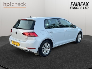 Used Volkswagen Golf 2017 for sale - 79142827: Photo