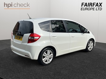 Used Honda Jazz 2014 for sale - 75865758: Photo
