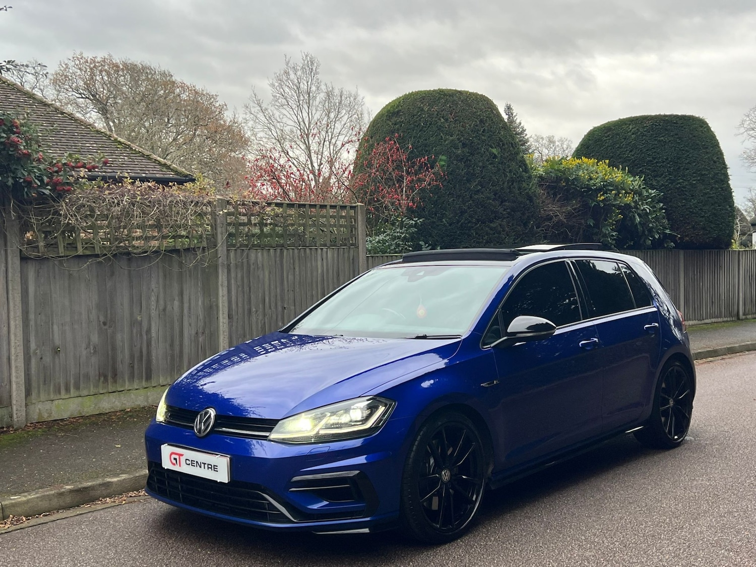 Used Volkswagen Golf 2020 for sale - 76932178: Photo 3