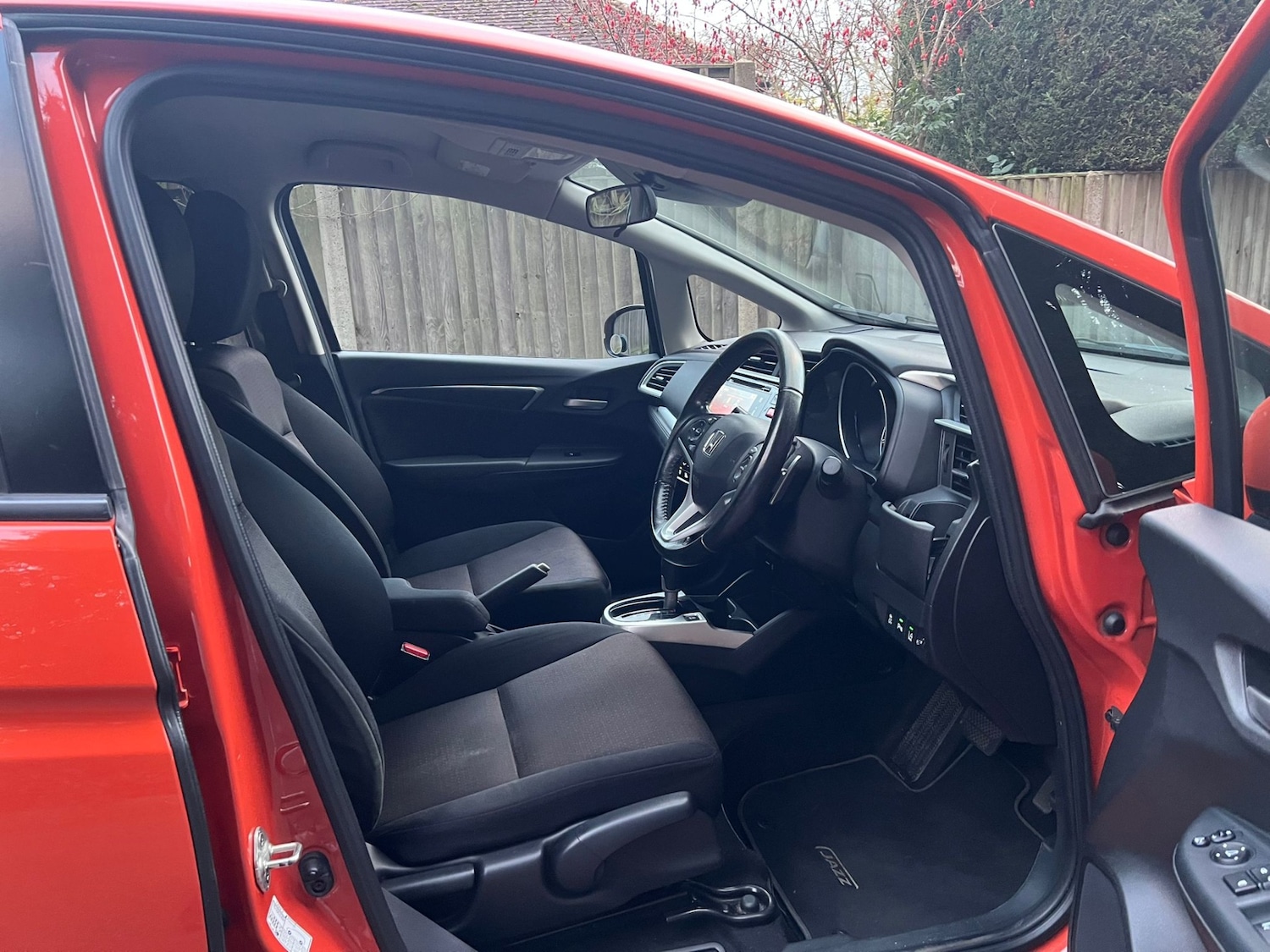 Used Honda Jazz 2017 for sale - 77689351: Photo 11