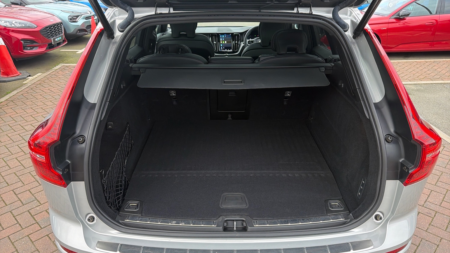 Used Volvo XC60 2022 for sale - 77672523: Photo 19