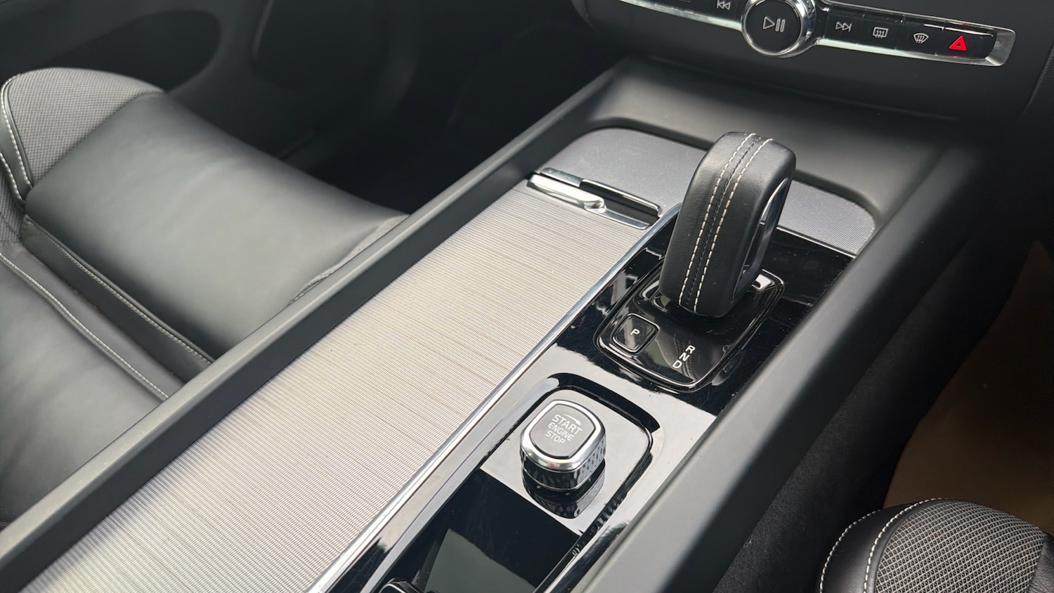 Used Volvo XC60 2022 for sale - 77672523: Photo 20