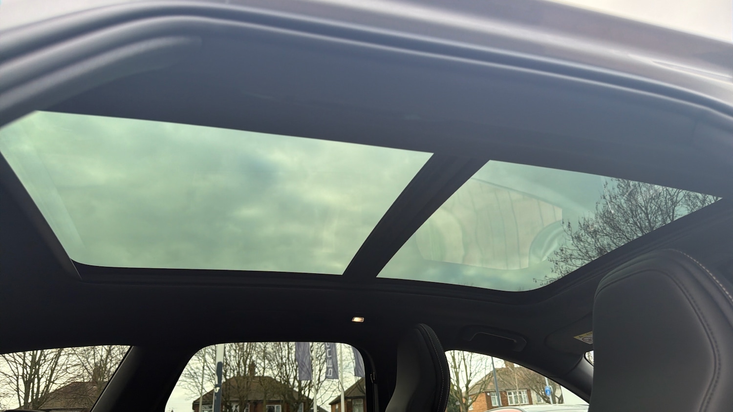 Used Volvo XC60 2022 for sale - 77672523: Photo 51